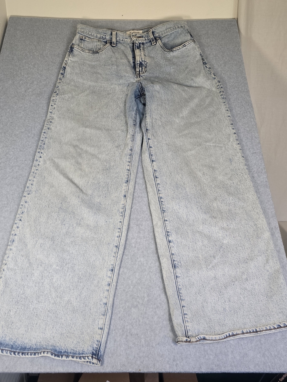Madewell Superwide Leg Light Wash Wide Leg Women's Jeans - Casual High-Rise